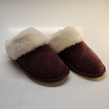Load image into Gallery viewer, Nuknuuk Women's Leather Slippers
