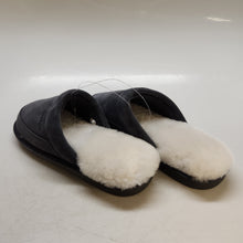 Load image into Gallery viewer, Nuknuuk Men's Leather Slippers
