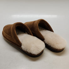 Load image into Gallery viewer, Nuknuuk Men's Leather Slippers