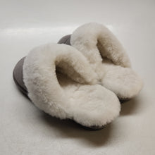 Load image into Gallery viewer, Nuknuuk Women's Leather Slippers
