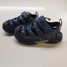 Load image into Gallery viewer, Eddie Bauer Toddler Bump Toe Sandal