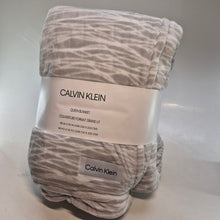 Load image into Gallery viewer, Calvin Klein Blanket *QUEEN*