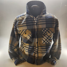 Load image into Gallery viewer, Realtree Men's Lined Sherpa Button Jacket