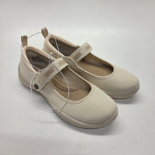 Load image into Gallery viewer, JSport Women's Melody Shoe