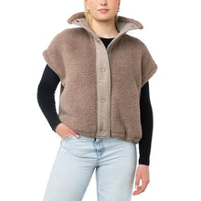 Load image into Gallery viewer, O'Neill Women's Sherpa Vest