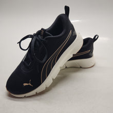 Load image into Gallery viewer, Puma Women's Focus Lite Sneaker