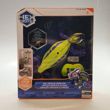 Load image into Gallery viewer, HEX BOTS: Wall Crawler Chameleon