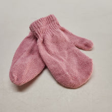 Load image into Gallery viewer, GX Toddler Mittens
