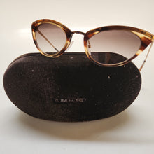 Load image into Gallery viewer, Tom Ford Women&#39;s Grace  Sunglasses
