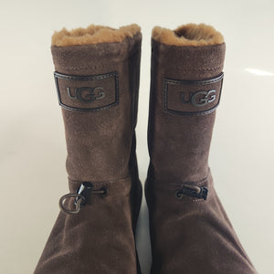 Ugg Classic Short Toggler