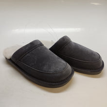 Load image into Gallery viewer, Nuknuuk Men&#39;s Leather Slippers

