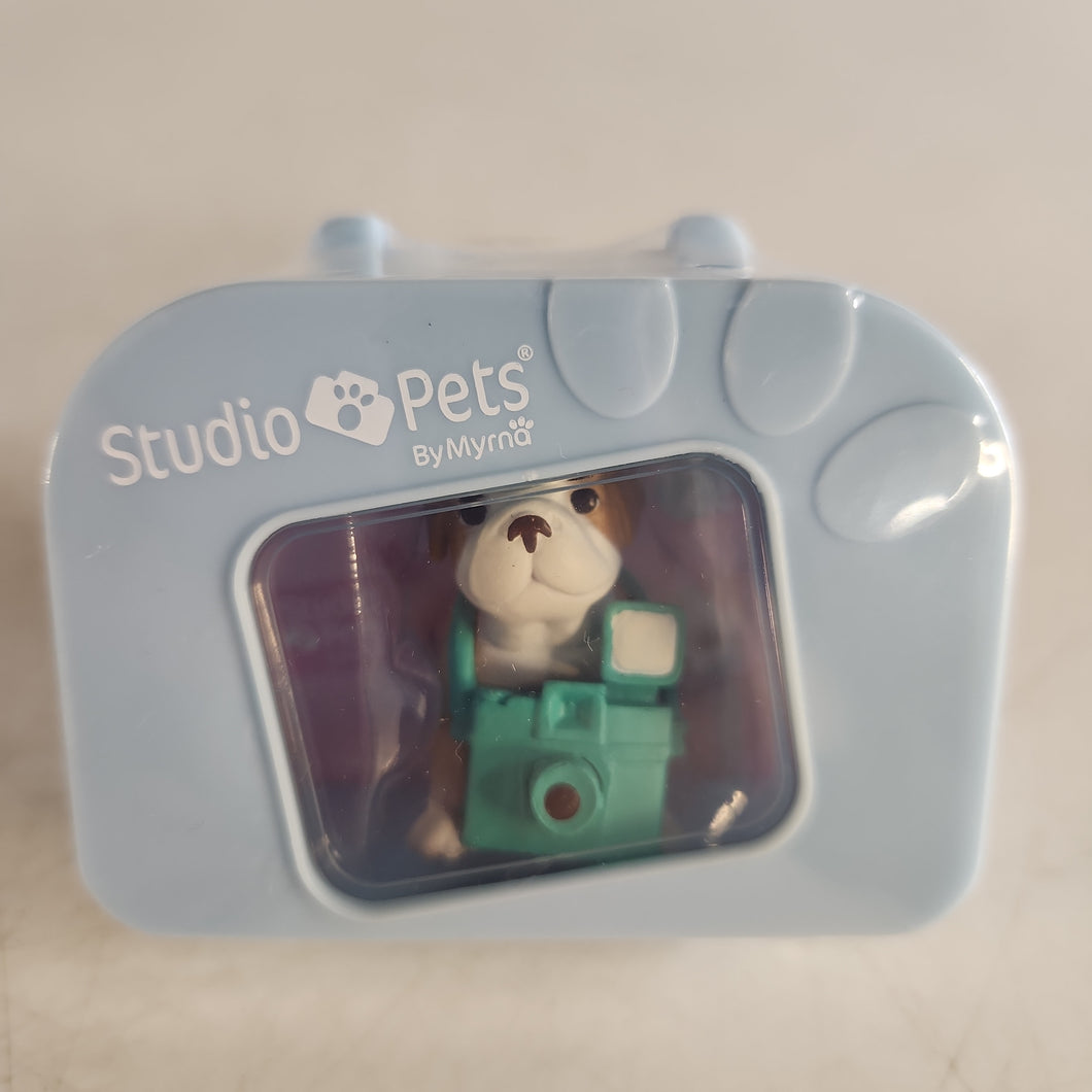 Studio Pets Mini Figures *Sale*