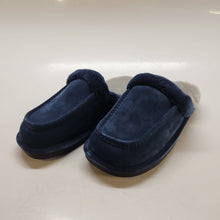 Load image into Gallery viewer, Nuknuuk Men&#39;s Leather Slippers
