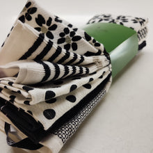 Load image into Gallery viewer, Kate Spade Kitchen Towels 5pk

