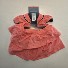 Load image into Gallery viewer, Tommy Hilfiger Girl's 2pc Set
