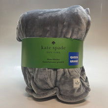 Load image into Gallery viewer, Kate Spade Blanket *Queen*
