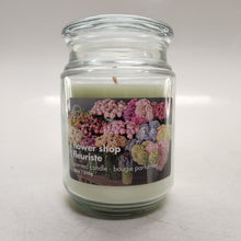 Load image into Gallery viewer, *New Scents* Everyday Scent 18oz. Candle
