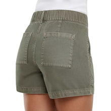 Load image into Gallery viewer, GAP Women's Twill Shorts
