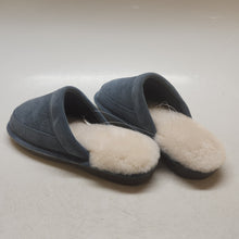Load image into Gallery viewer, Nuknuuk Men&#39;s Leather Slippers
