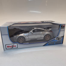 Load image into Gallery viewer, Maisto Diecast Car Model
