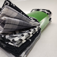 Load image into Gallery viewer, Kate Spade Kitchen Towels 5pk
