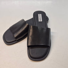 Load image into Gallery viewer, Steve Madden Women's Black Sandal

